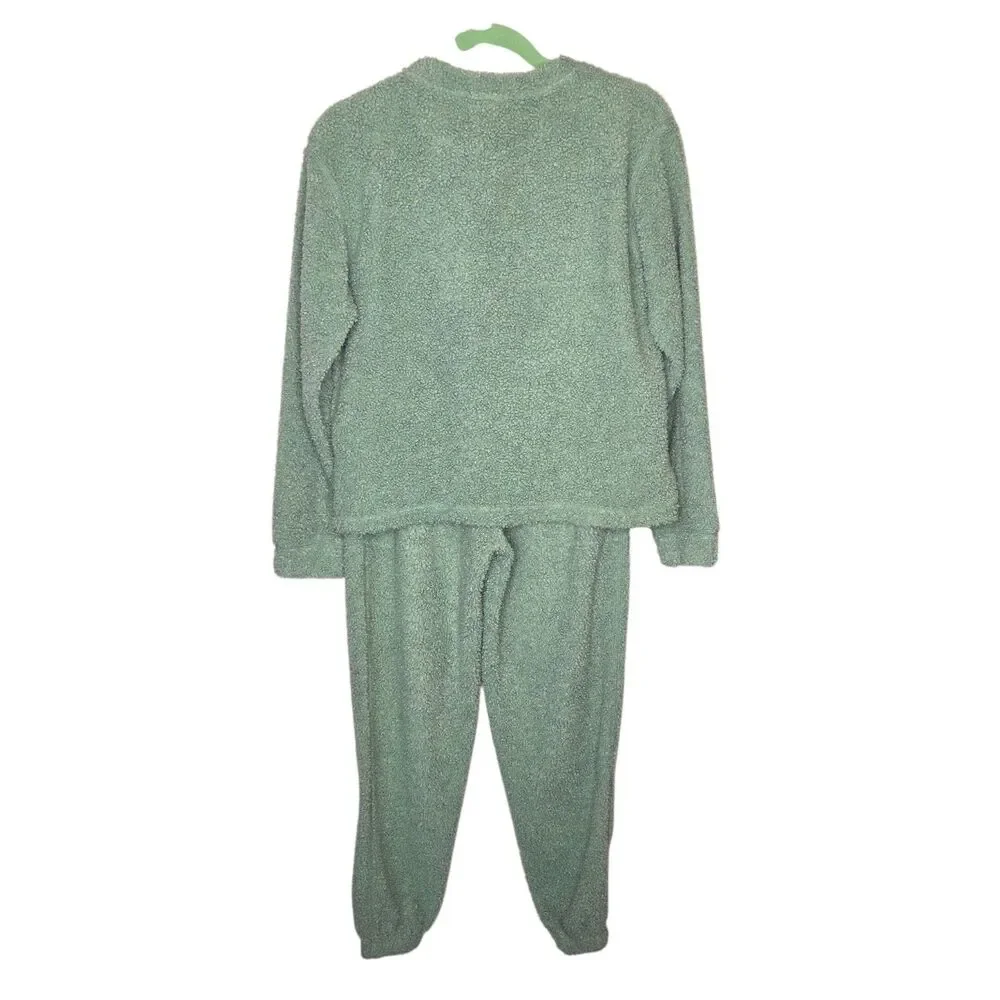 ASOS DESIGN Women's Sage Green Borg Fleece 2-Piece Lounge Set NWOT (US 4)